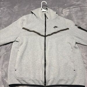Nike Men's Light Gray Hooded Jacket
